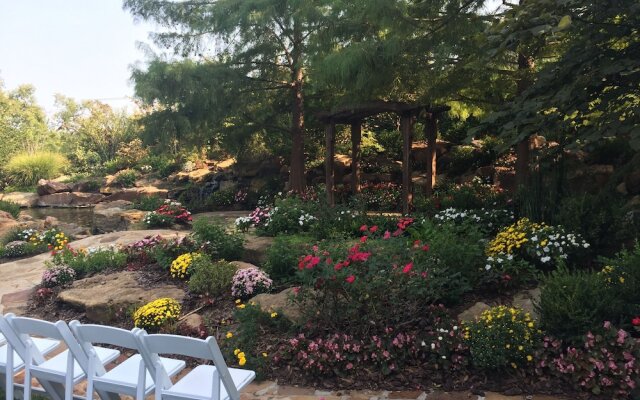 Dominion Gardens and Hotel