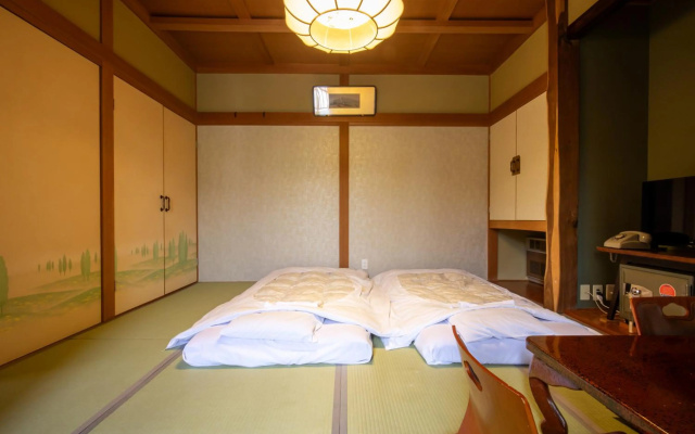 Shimaya – Guest Rooms – Yamanouchi
