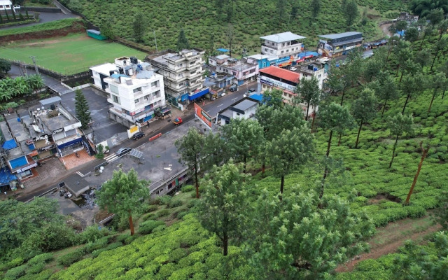 Thekkady Gavi Suites