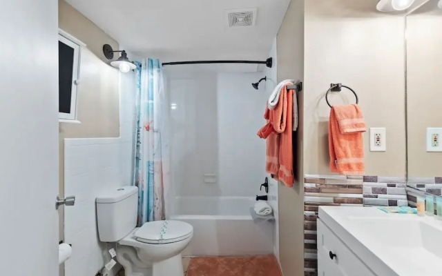 Oceanside Inn Studios by Brightwild