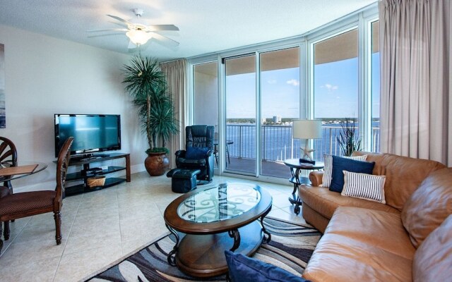 Crb1008 2 Bedroom Condo