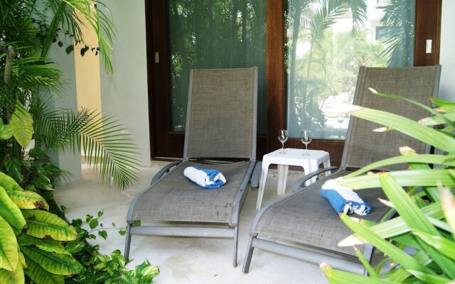 Sexy Villas Tulum Ii-Clothing Optional-By Ta