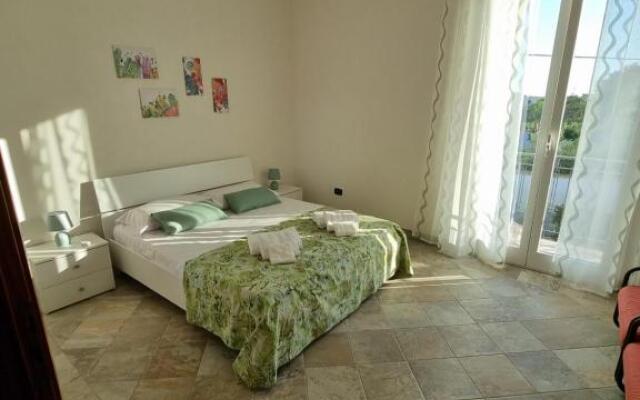 Al Vecchio Carrubo - Lovely 2-rooms house & patio