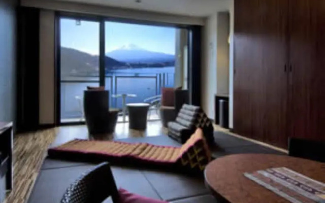 Kukuna Fujikawaguchiko Resort & Spa