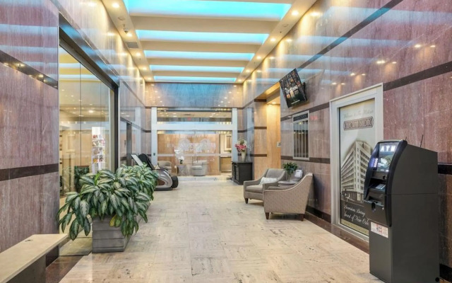 NOLA Charm Luxury 4-Bed Retreat Steps from French Quarter