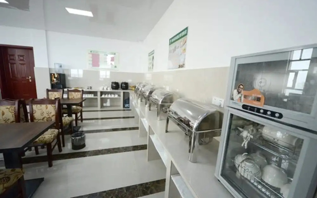 GreenTree Inn Xuancheng Ningguo City East Ningyang Road RT Mart Express Hotel