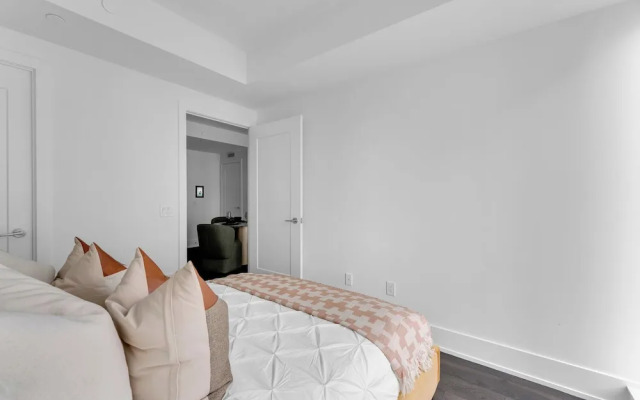 ModernHaus Autograph Collection