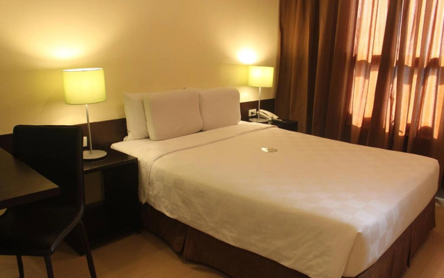 Go Hotels Plus Mandaluyong