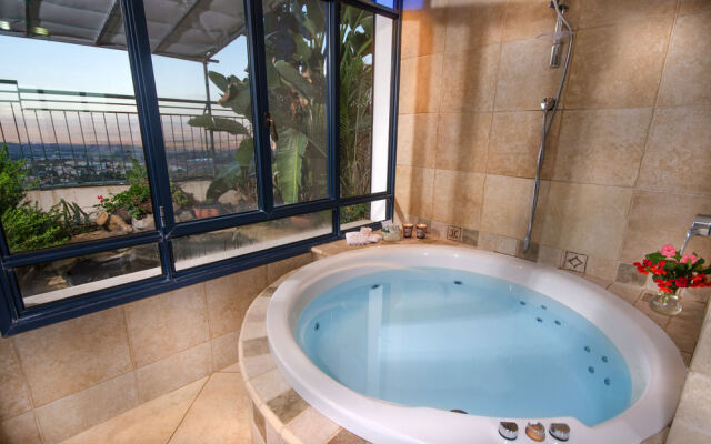El Gey Oni - Royal Suites