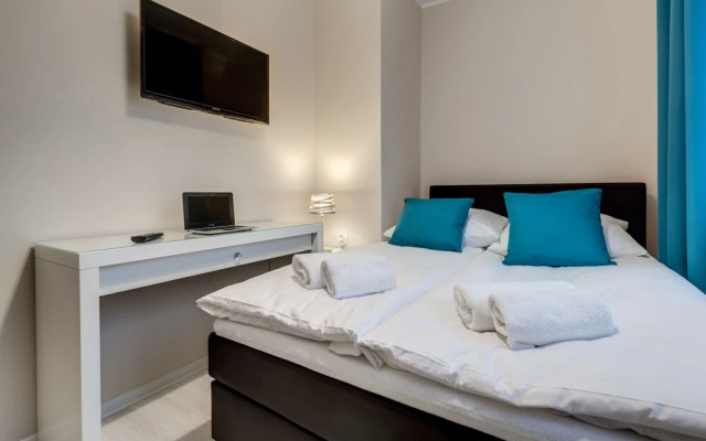 Willa Marcella Deluxe