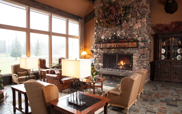 Grouse Mountain Lodge