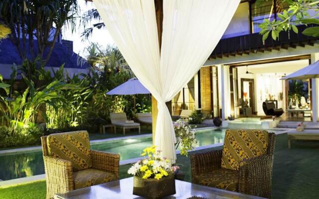 Majapahit Beach Villas - Villa Nataraja