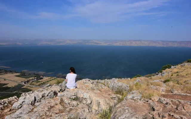 Sea of Galilee Tiberius apartment with panoramic sea view