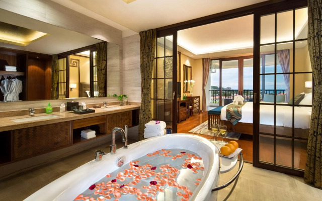 Sanya Luhuitou Guesthouse & Resort
