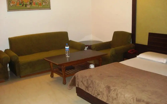 Hotel Surpin Palace