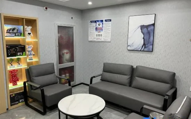 TOP E-sports Homestay