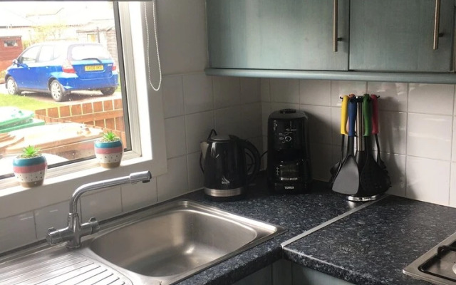 Cosy 1-bed Apartment in Windygates Fife