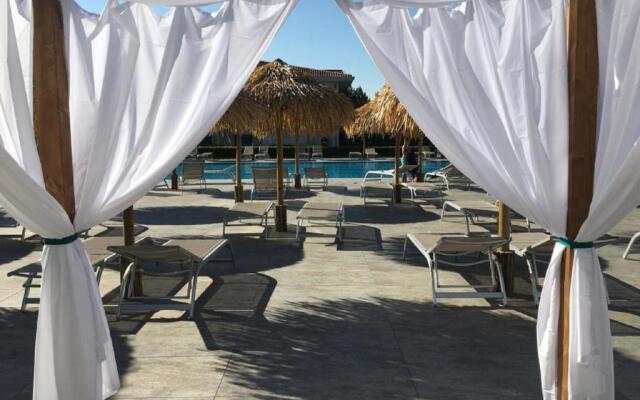 Summertime Family Resort