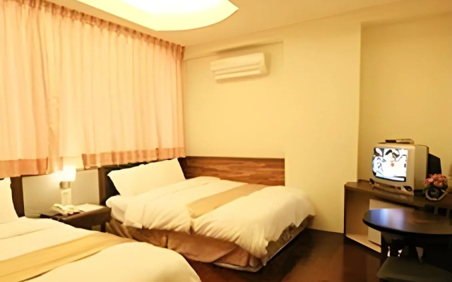 Ri Yue Hu Pan Hotel