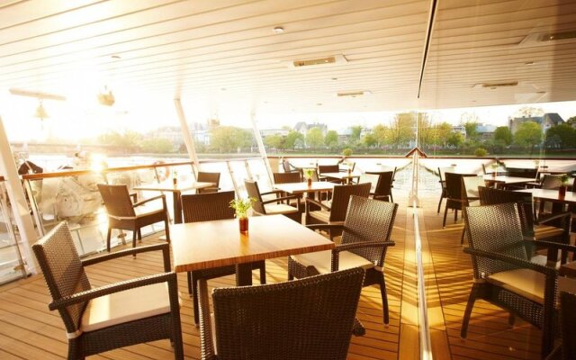 MesseCruise Business Hotelship Düsseldorf
