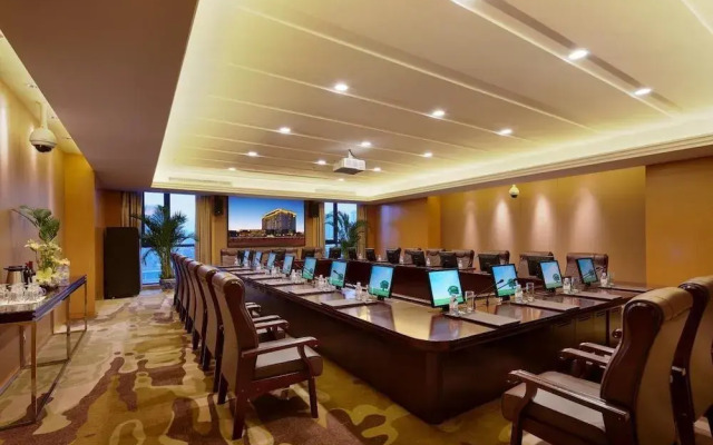 Mingcheng Jinjiang Hotel