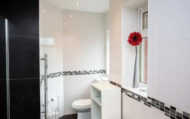 Spacious 5 Bed House Newcastle Gateshead