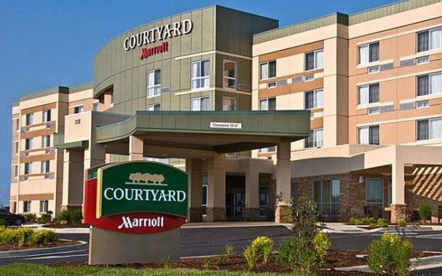 Courtyard by Marriott Long Beach Airport