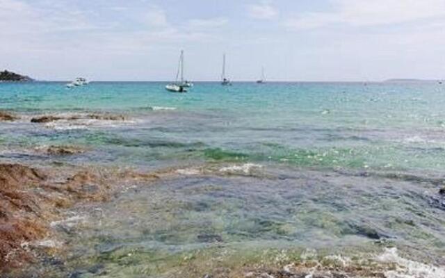 Appartement Le Lavandou, 2 pièces, 4 personnes - FR-1-251-174