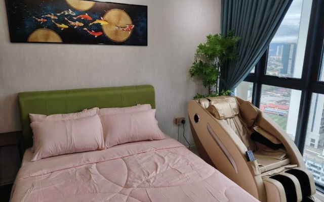 KL Majestic VIP Studio Massage Chair 26-1a Klcc View