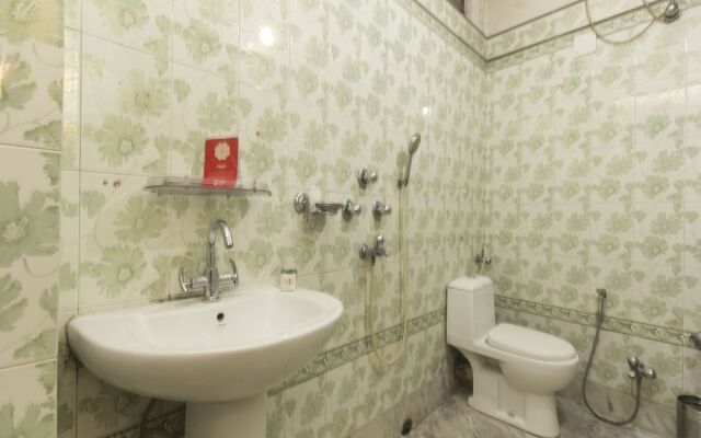 OYO 10908 Hotel North Point