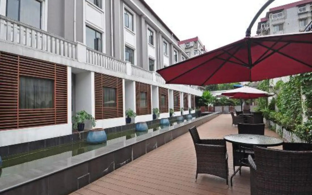 Grand Cozy Hotels