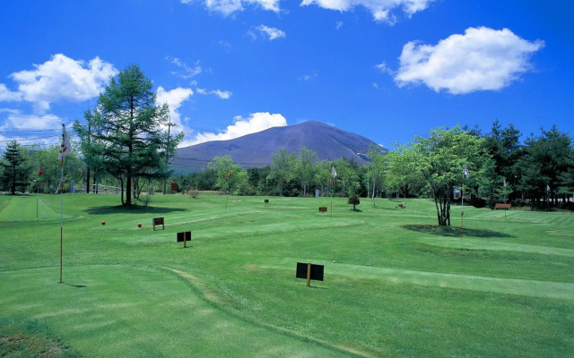 Holiday Villa Hotel & Resort Karuizawa