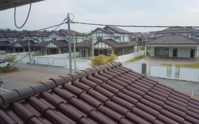 Sitiawan Homestay