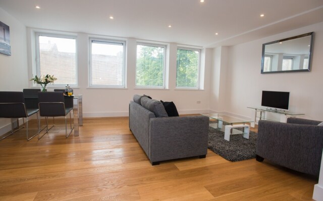 Celador Apartments - Sussex House Serviced Apartments
