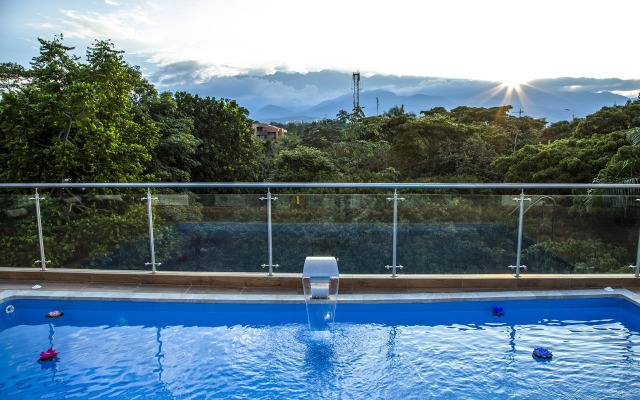 Hotel Pance 122