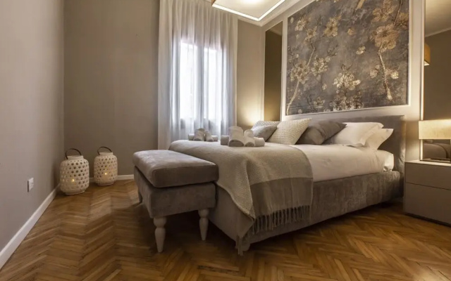 Charming Apartment on the Grand Canal