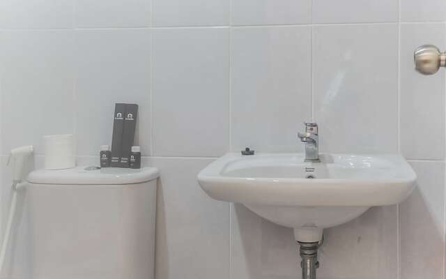 Fancy And Nice Studio At Patraland Urbano Apartment