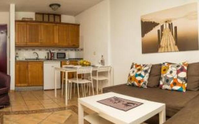 Las Americas Family Inn