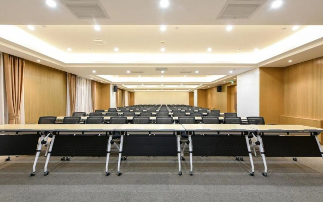 Atour Hotel Changchun High-Tech