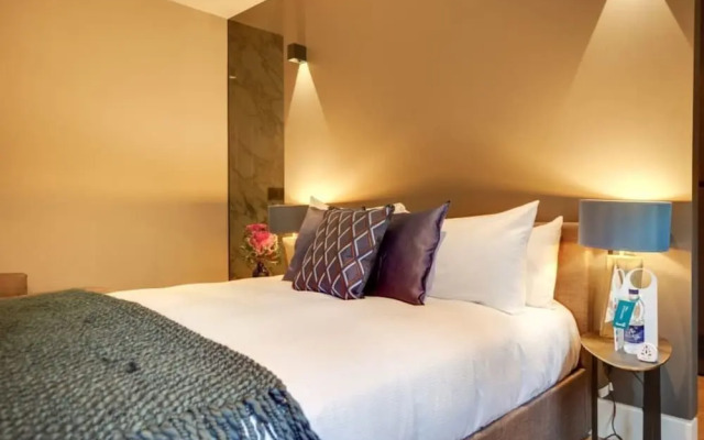 Impeccable 1-bedroom Apartment in London