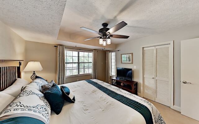 210roarh 2 Bedroom Condo