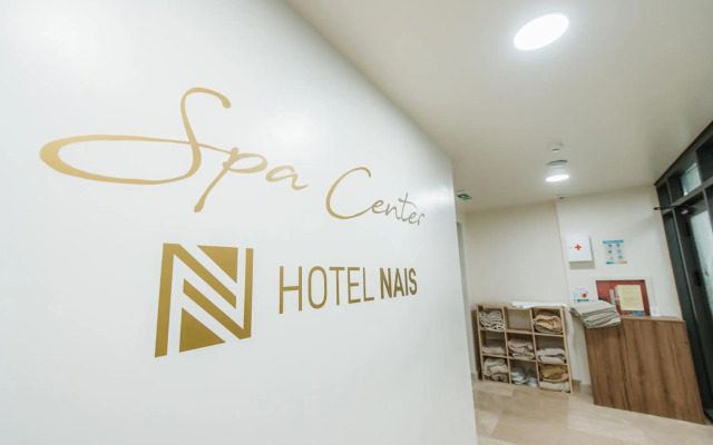 Hotel Nais