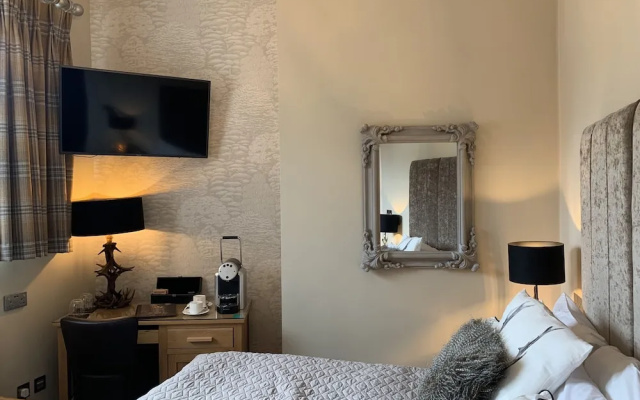 The Wheatsheaf Hotel Sandbach