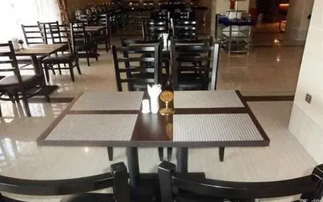 Zhongchang Building (Changchun Railway Station)