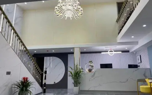 Huali Hotel (Huangshan North High-speed Railway Station)