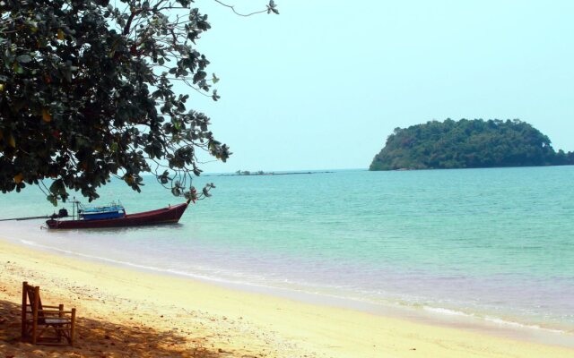 Libong Relax Beach Resort
