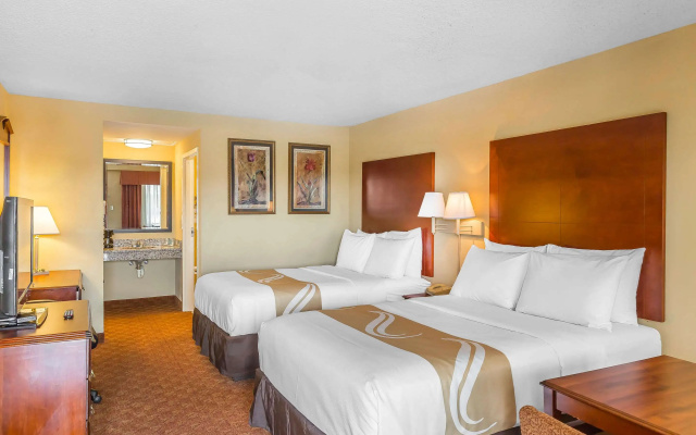 Quality Inn Calera I-65 exit 231
