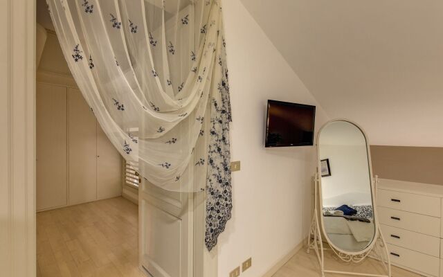 Trevi Miracle Suite