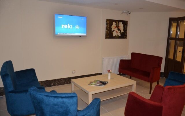 Apameia Hotel