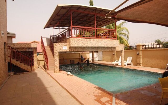 Serob Hotels